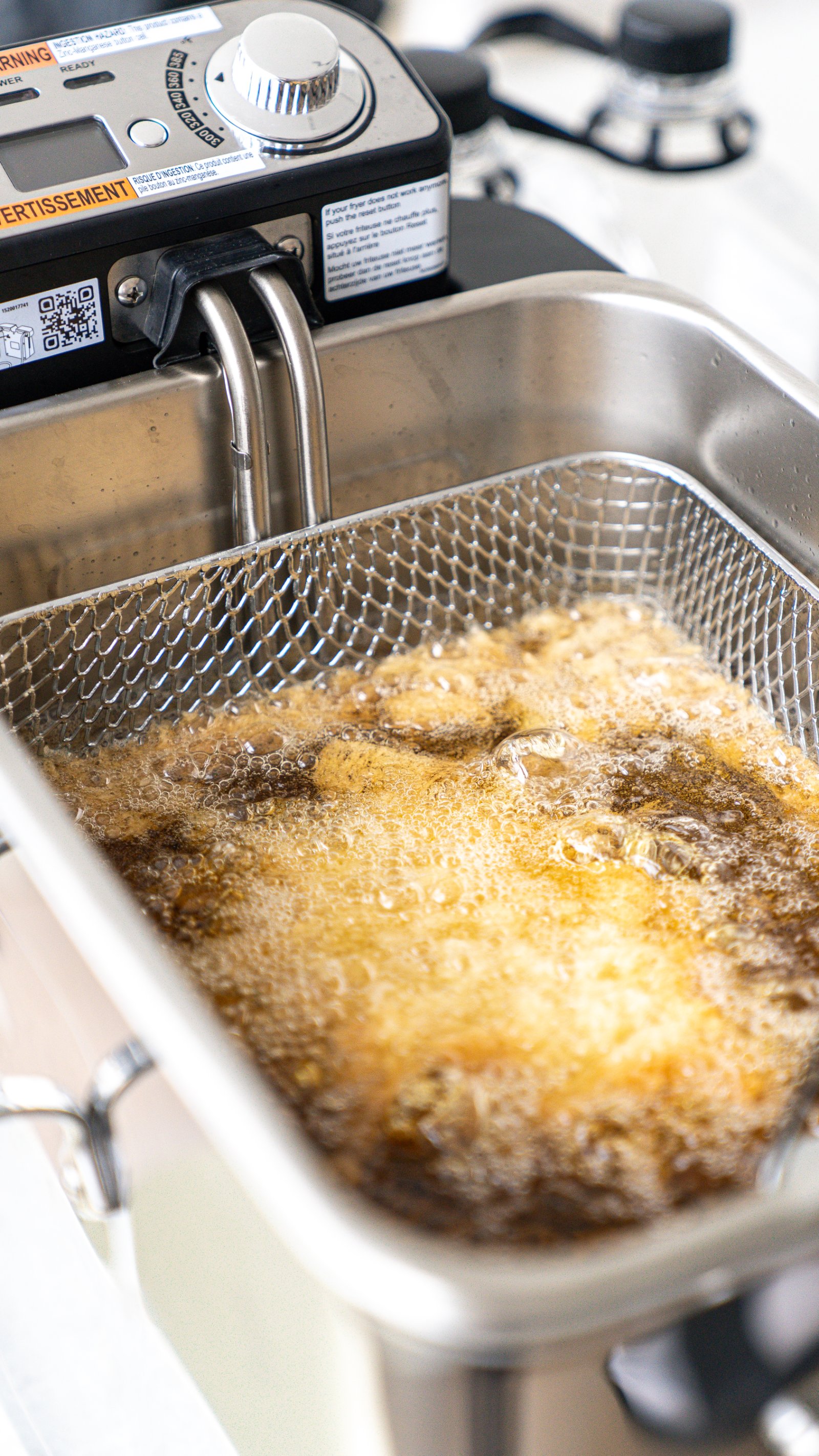 Katsu frying in bubbling oil
